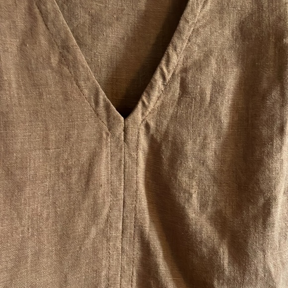 Linen Tank - Picture 2 of 8